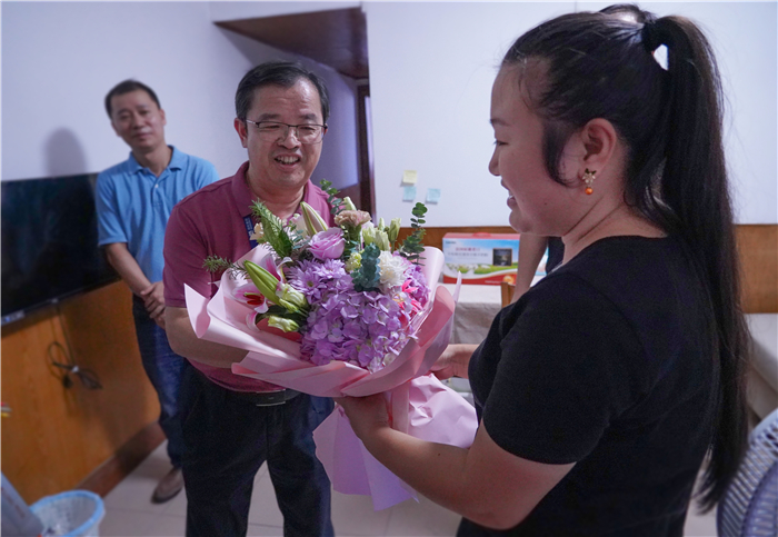 图片关键词 图片关键词