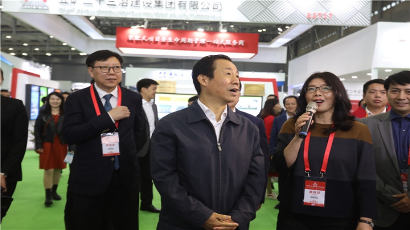 2019筑博会中机国际精彩亮相 省长许达哲亲临展位参观调研