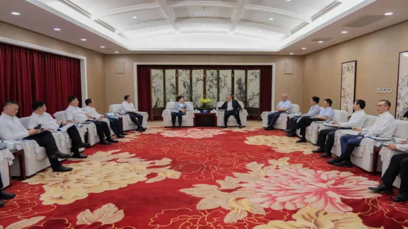 张晓仑会见湖南省委常委、长沙市委书记吴桂英一行